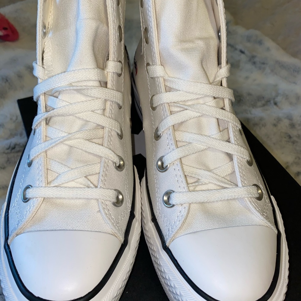 ♥️ CONVERSE PLATFORM “MADE WITH LOVE” HIGH TOPS ♥️ - Picture 6 of 8